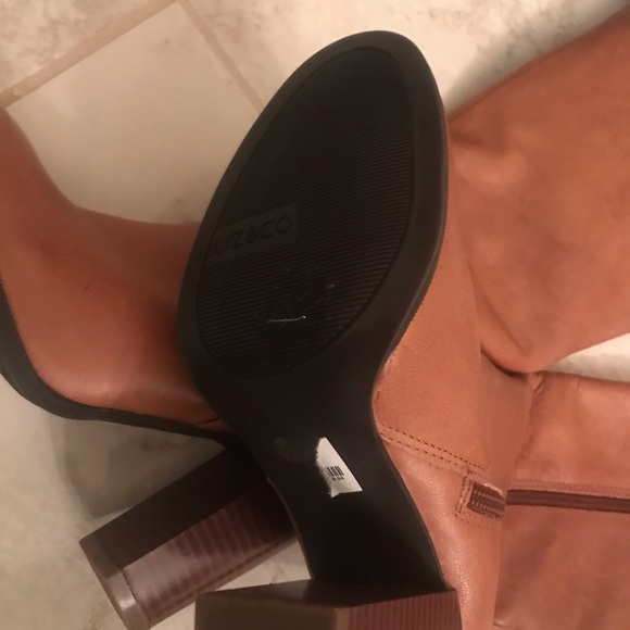 Boots - Picture 3 of 3